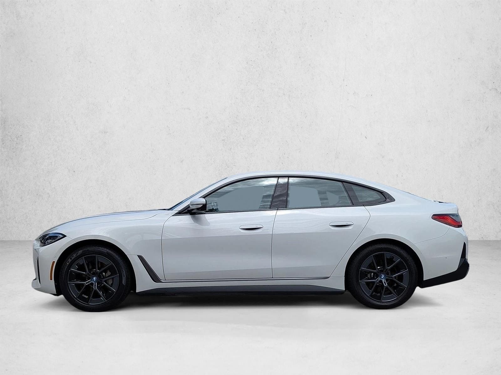 2023 BMW i4