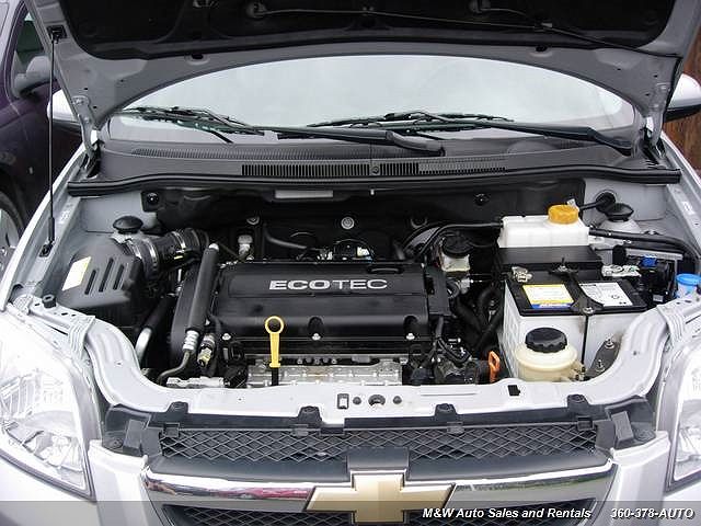 2010 Chevrolet Aveo LS image 5
