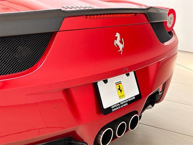 2014 Ferrari 458 Italia image 12