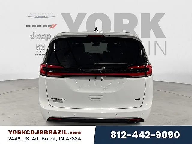 2026 Chrysler Pacifica