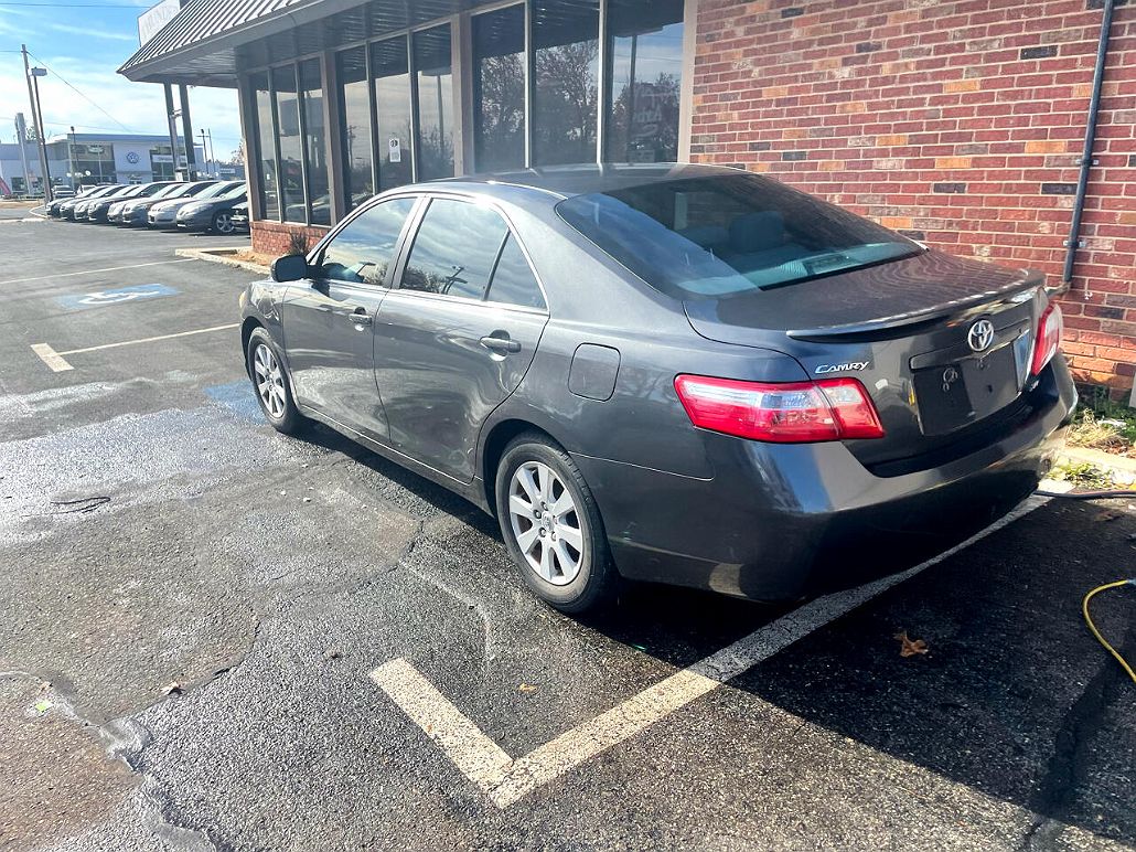 2008 Toyota Camry XLE image 3