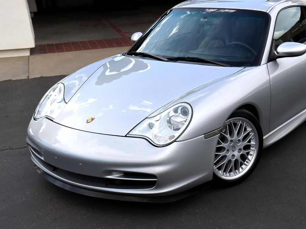 2002 Porsche 911 Carrera image 5