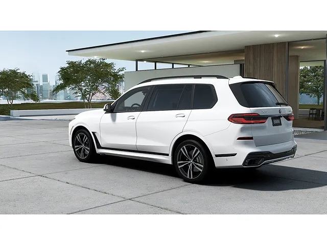 2026 BMW X7