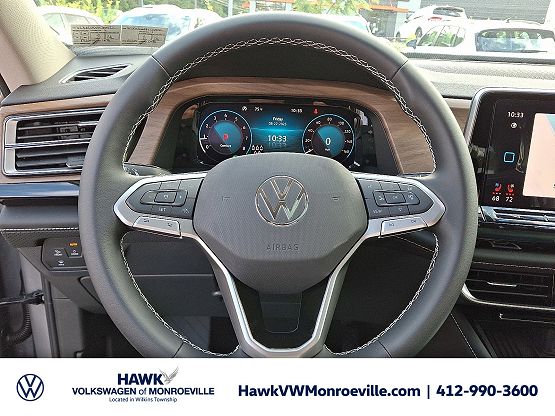 2026 Volkswagen Atlas SE Technology photo 10
