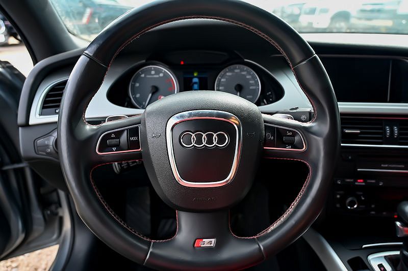 2011 Audi S4 Prestige image 20
