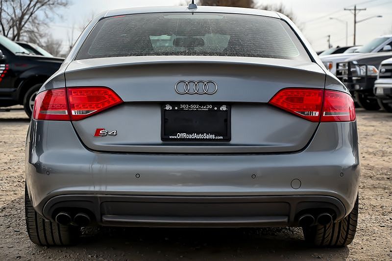 2011 Audi S4 Prestige image 4