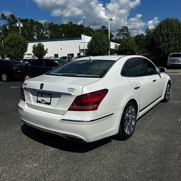 2012 Hyundai Equus