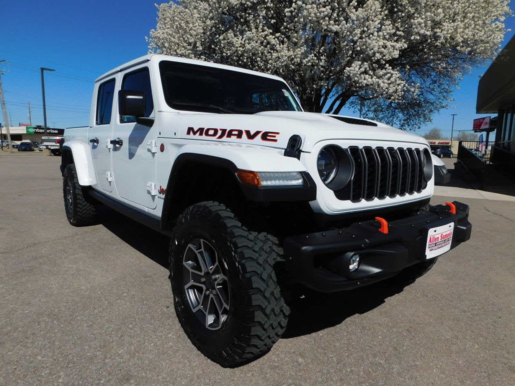 2024 Jeep Gladiator Mojave image 1