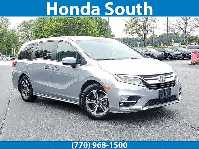 2019 Honda Odyssey Touring image 0