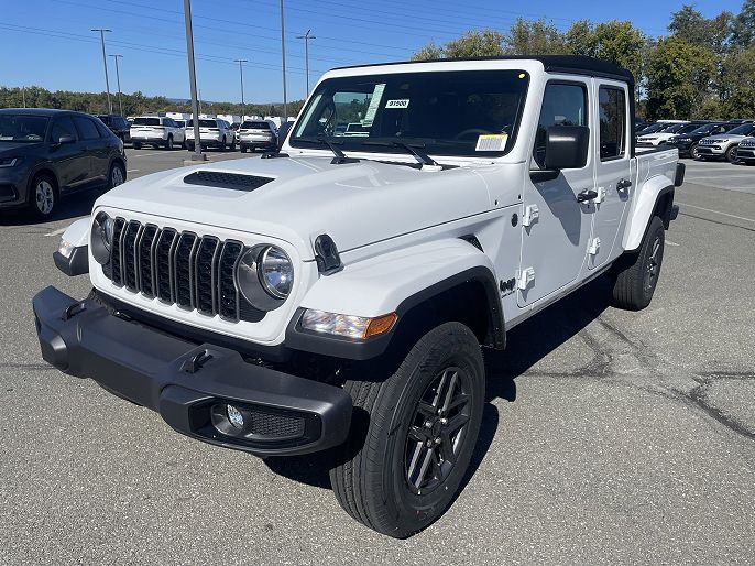2025 Jeep Gladiator