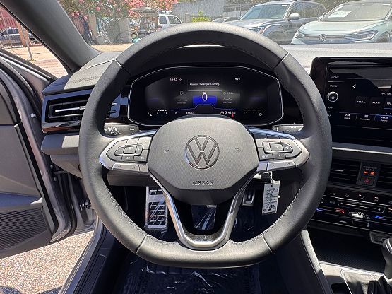 2025 Volkswagen Jetta 1.5T Sport photo 12