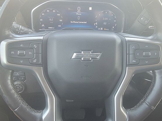 2022 Chevrolet Silverado 1500 RST photo 10