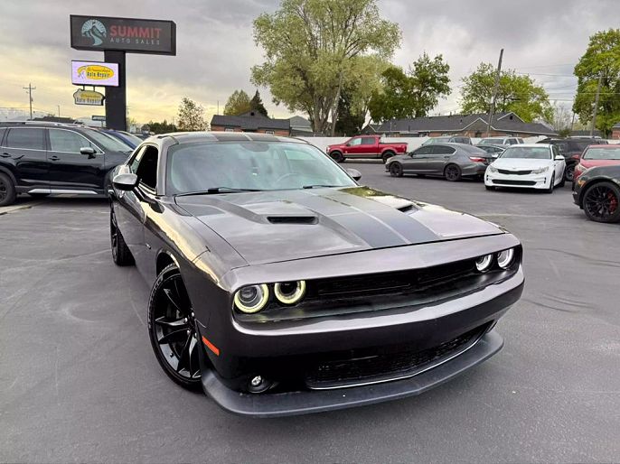 2017 Dodge Challenger