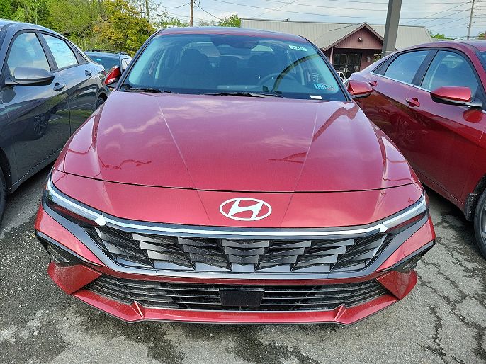 2024 Hyundai Elantra