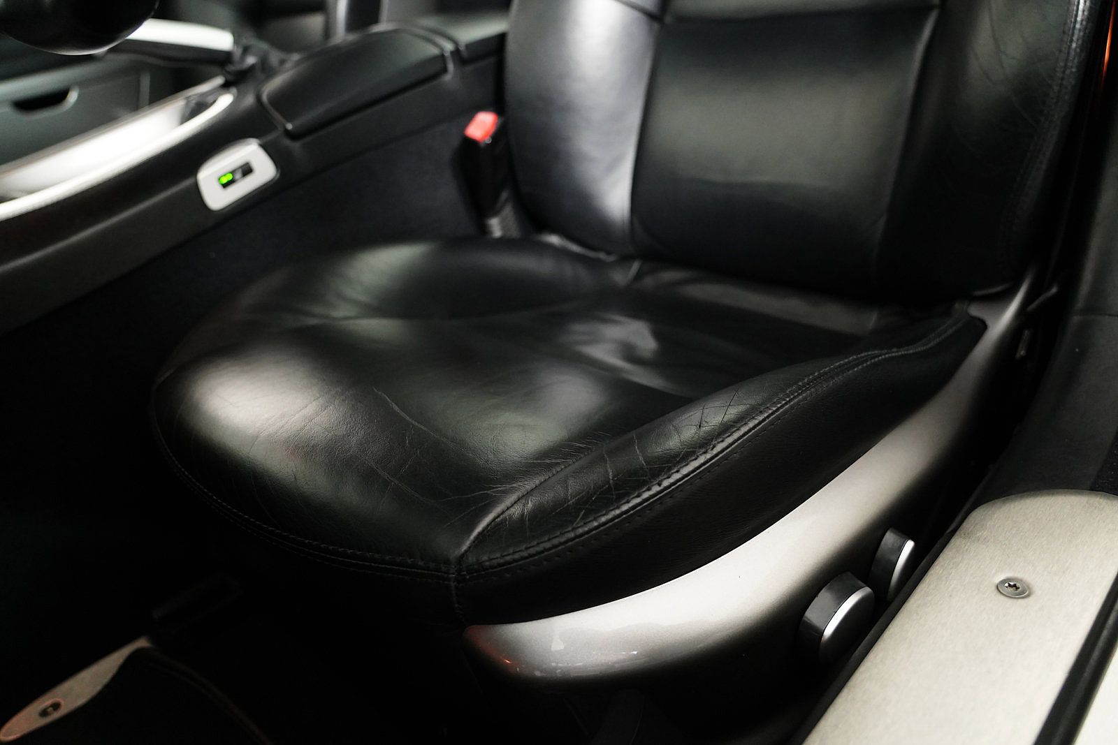 2002 BMW Z8