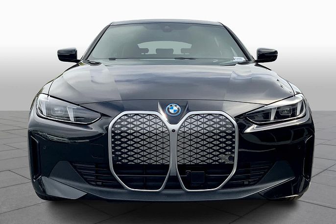 2025 BMW i4