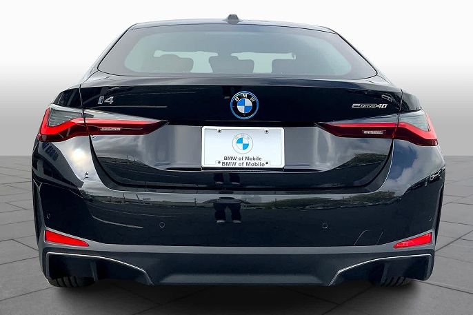 2025 BMW i4