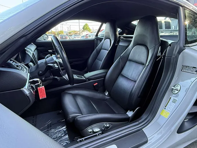 2018 Porsche 718 Cayman