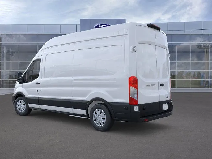 2025 Ford E-Transit