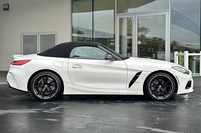 2025 BMW Z4