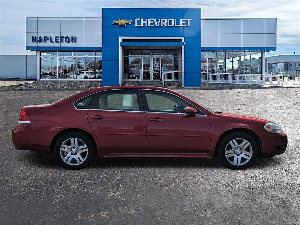 2013 Chevrolet Impala LT image 3
