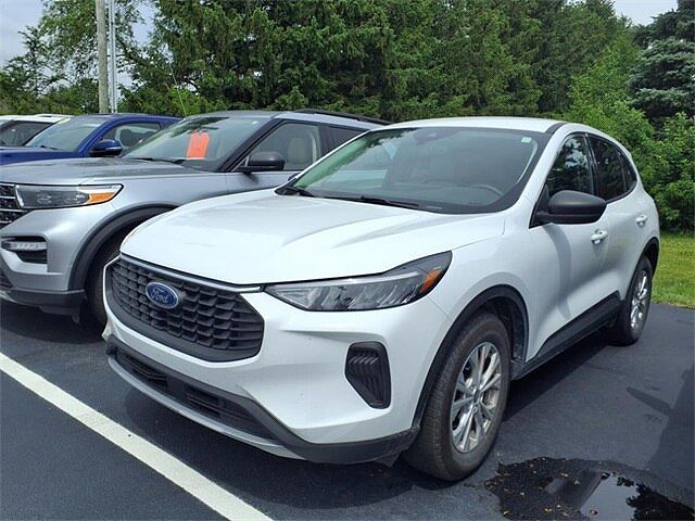 2023 Ford Escape