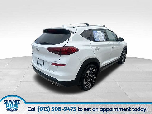 2020 Hyundai Tucson Sport image 4