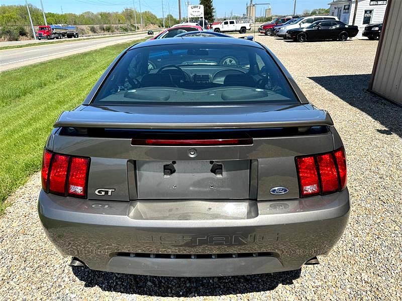 2002 Ford Mustang GT image 4