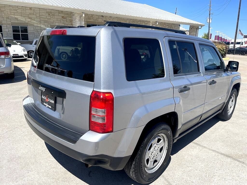 2016 Jeep Patriot Sport image 21