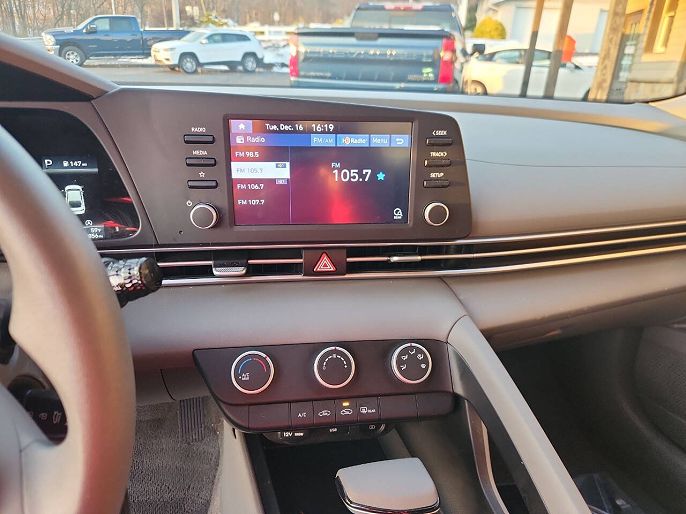 2022 Hyundai Elantra