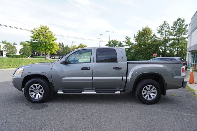 2007 Mitsubishi Raider