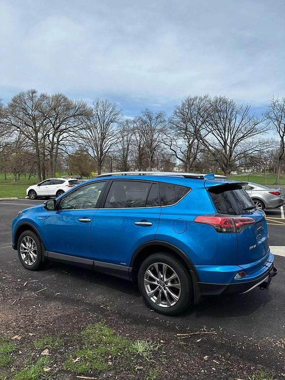 2016 Toyota RAV4