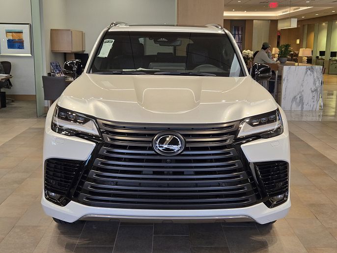 2025 Lexus LX