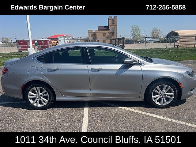 2015 Chrysler 200