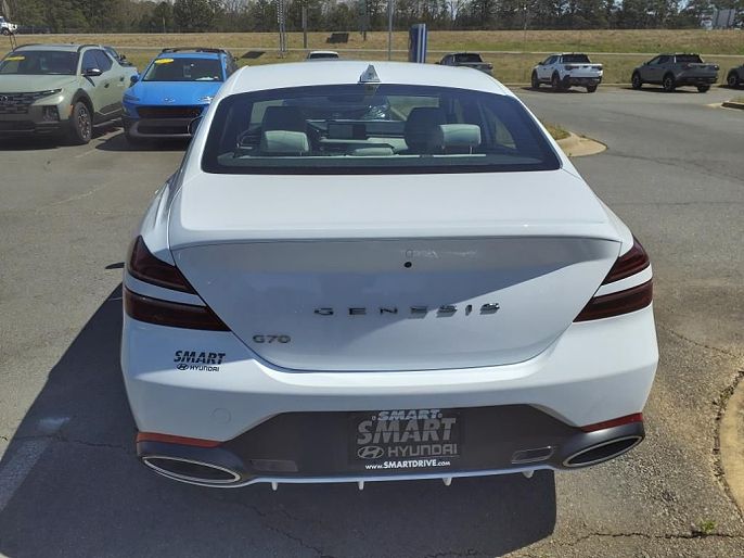 2024 Genesis G70