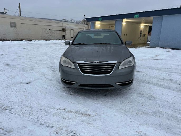 2012 Chrysler 200