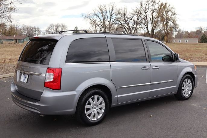2013 Chrysler Town & Country