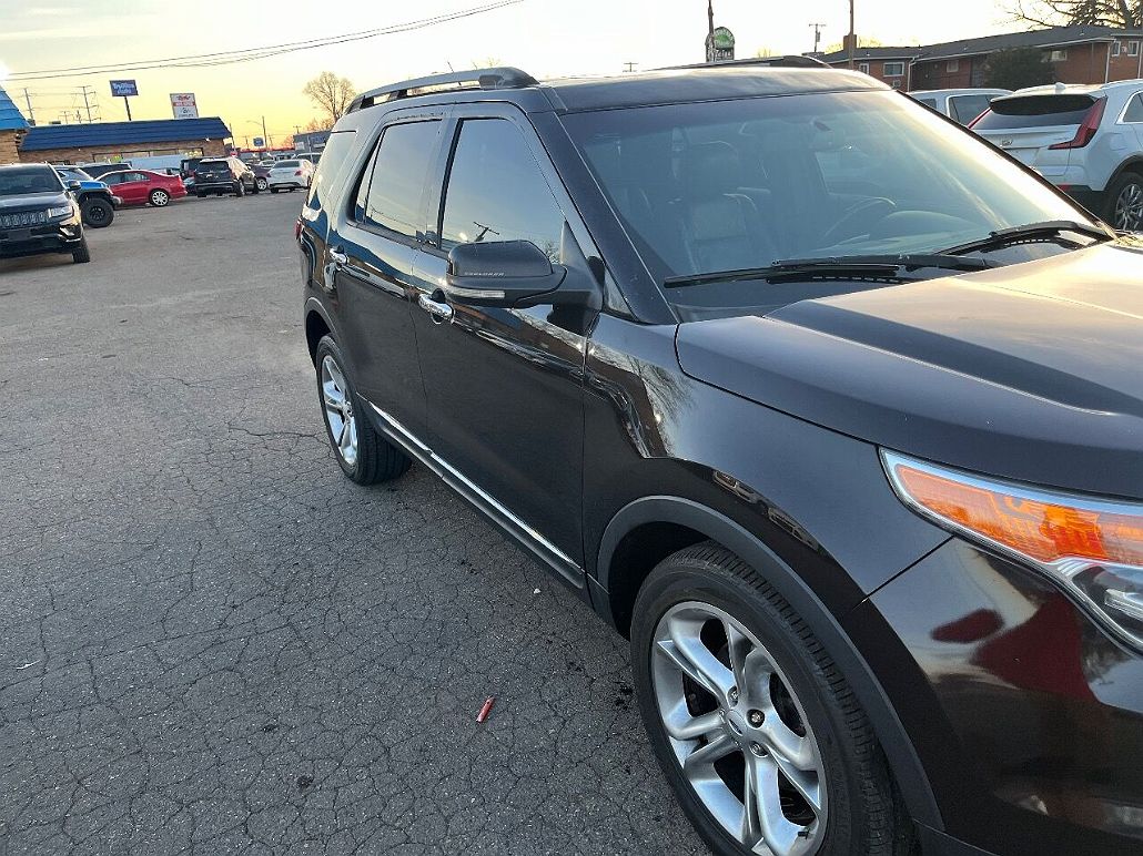 2013 Ford Explorer Limited Edition image 2