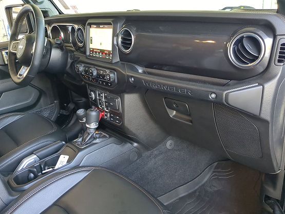 2022 Jeep Wrangler Unlimited Rubicon 392 photo 11