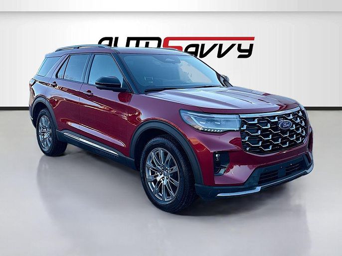 2025 Ford Explorer