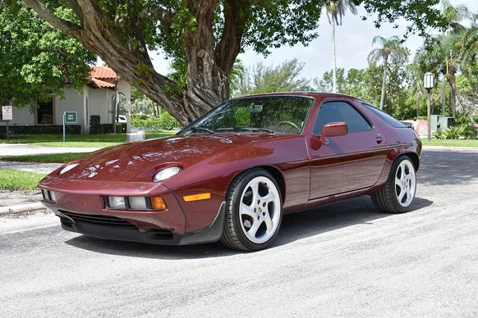 1984 Porsche 928