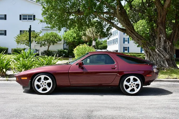 1984 Porsche 928