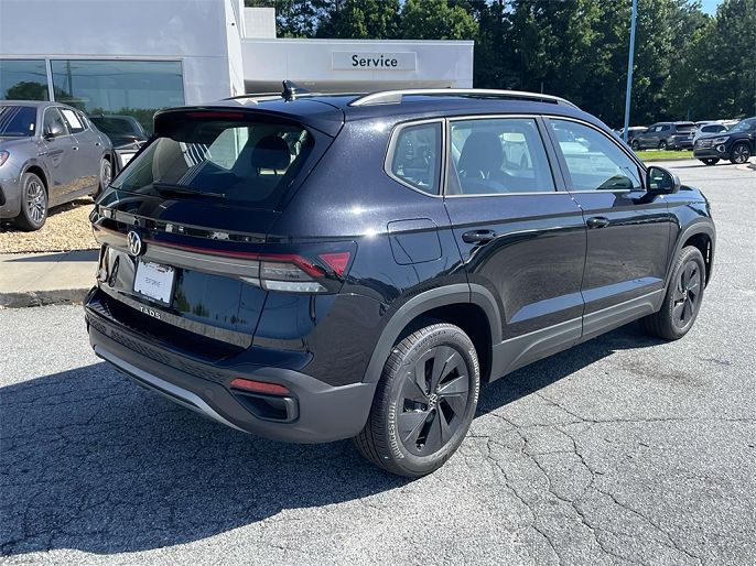 2025 Volkswagen Taos