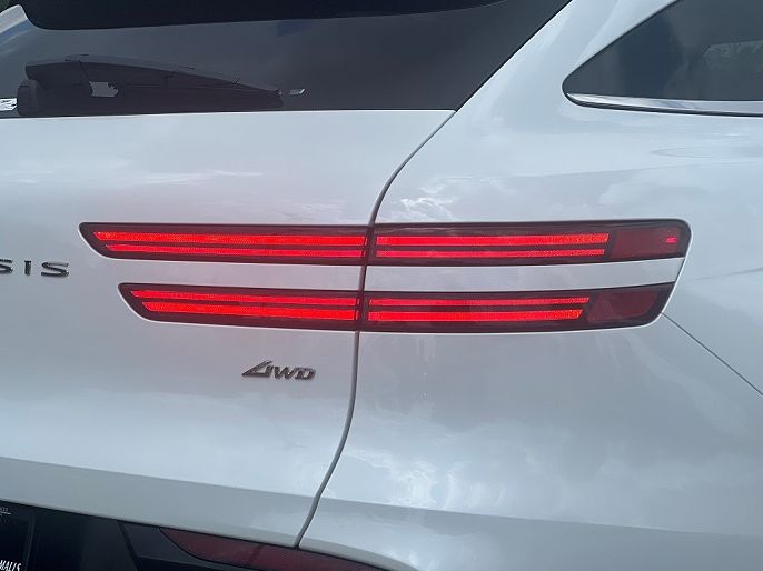 2026 Genesis GV70