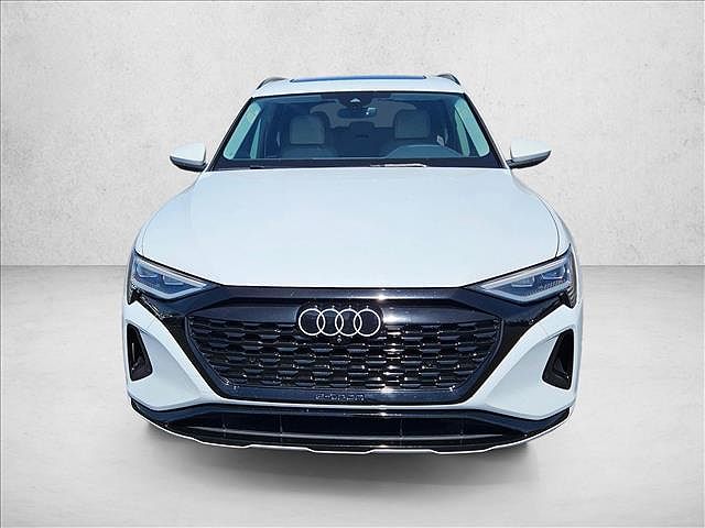 2024 Audi Q8 e-tron