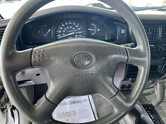 2004 Toyota Tacoma PreRunner SR5 photo 2