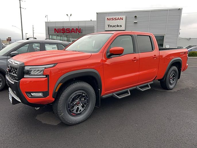 2025 Nissan Frontier