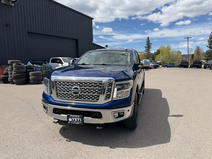 2016 Nissan Titan XD