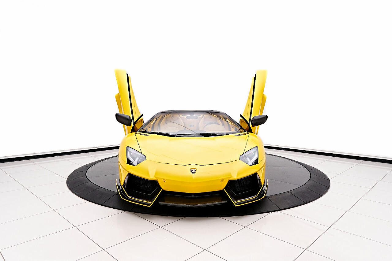 2015 Lamborghini Aventador LP700 image 47