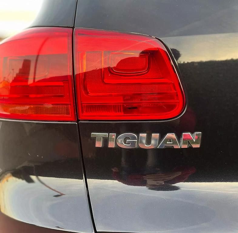 2012 Volkswagen Tiguan SEL image 19